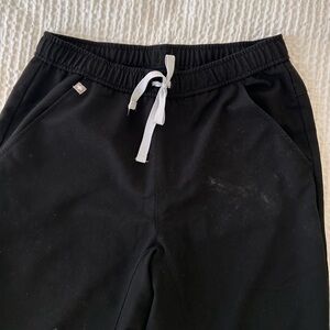 Men’s Figs Joggers (Size small)